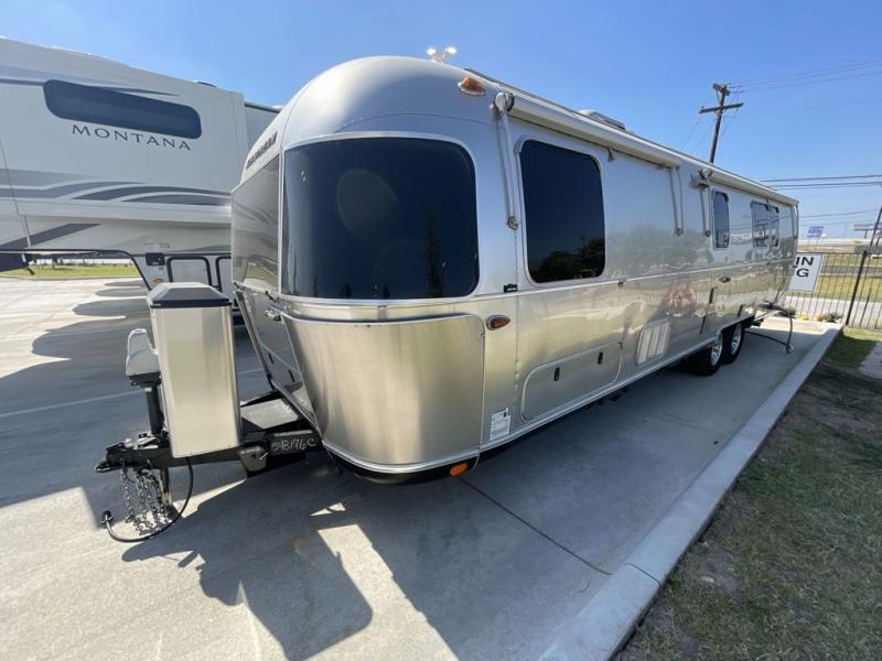 Used 2019 Airstream RV Classic 33FB Twin Travel Trailer At Blue Compass