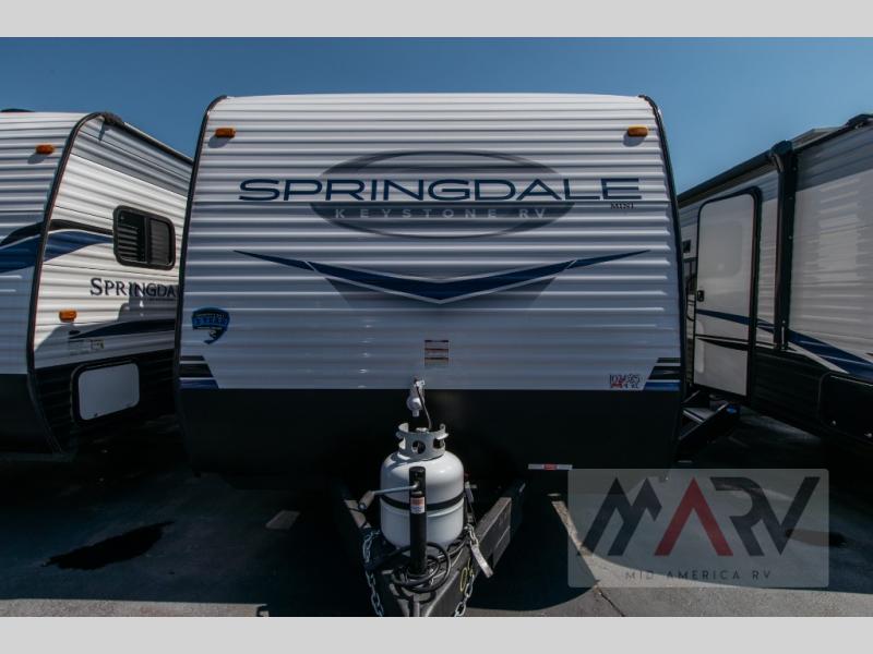 New 2023 Keystone RV Springdale Mini 1810BH Travel Trailer At Mid