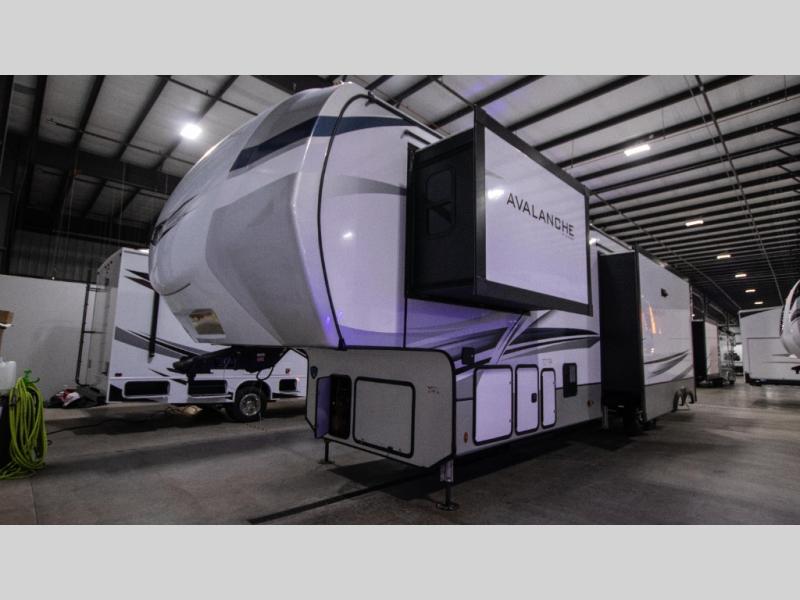 New Keystone Rv Avalanche Ds Fifth Wheel At Terry Town Rv