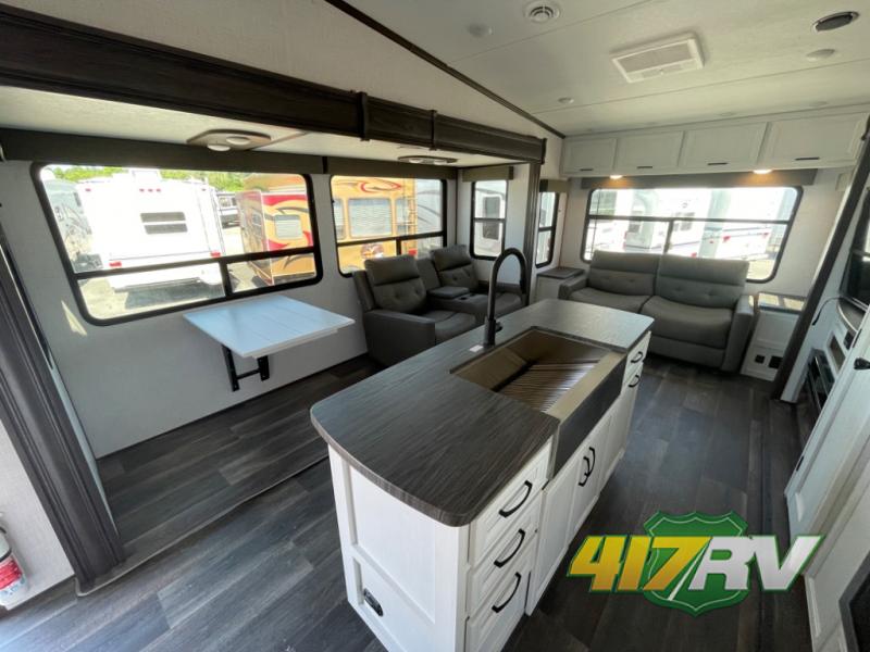 New 2022 Dutchmen RV Atlas 3172RLKB Fifth Wheel at 417 RV | Vars, ON ...