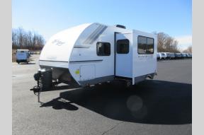 New 2025 Highland Ridge RV Range Lite 212FB Photo