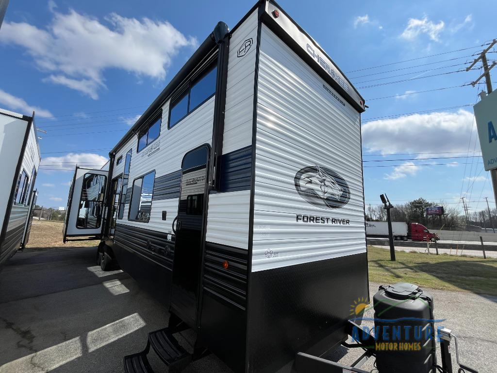 RV listing image