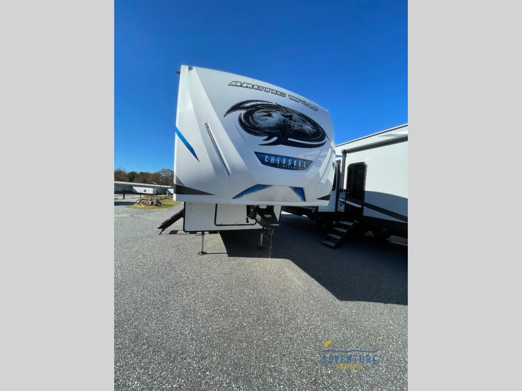 New 2023 Forest River RV Cherokee Arctic Wolf 287BH Fifth Wheel at