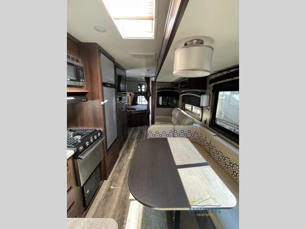 Used 2020 Jayco Jay Flight 28BHS Travel Trailer at Adventure Motor ...