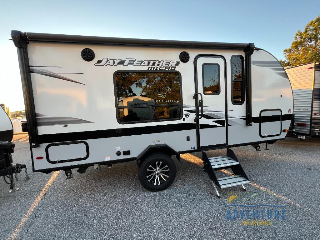 RV listing image