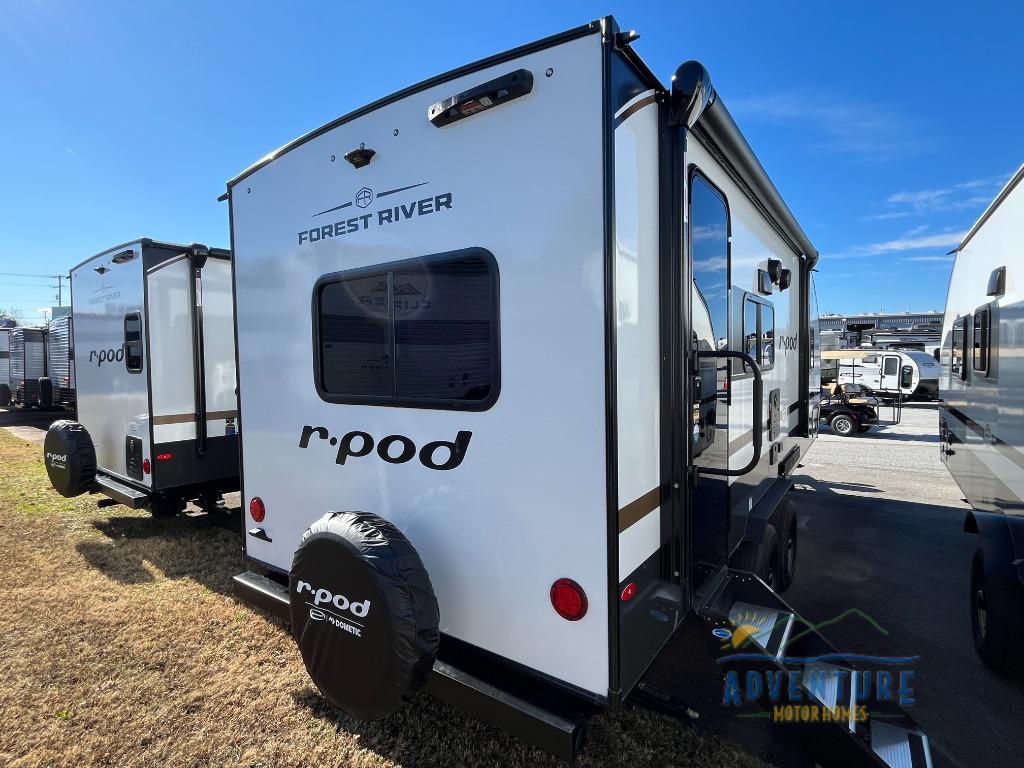 RV listing image