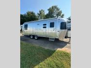 Used 2022 Airstream RV Flying Cloud 25RB Twin image