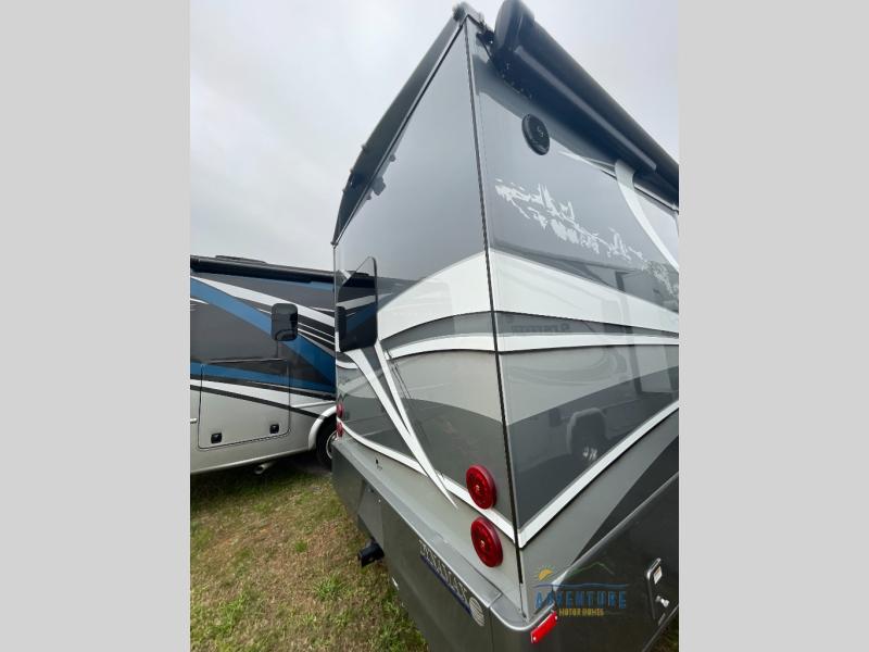 Dynamax Isata 3 Image