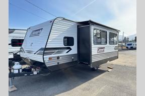 Used 2023 Dutchmen RV Coleman Lantern LT Series 18FQ Photo