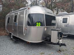New 2025 Airstream RV Bambi 20FB With Solar and Lithium Package Photo