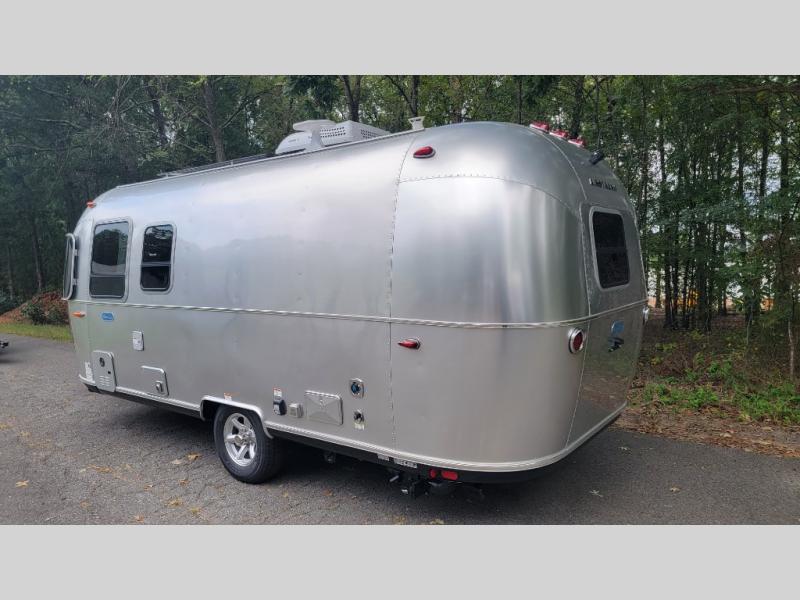 New 2024 Airstream RV Bambi 22FB With Solar And Lithium Package Travel ...