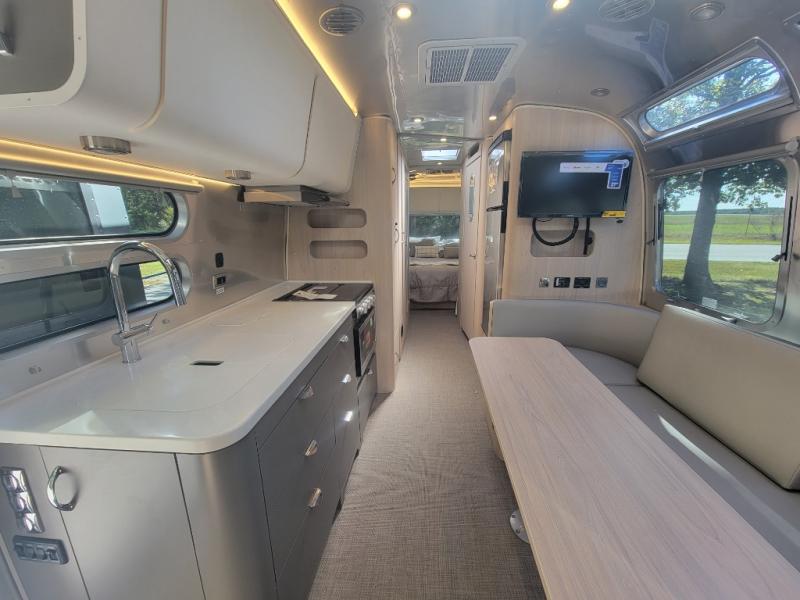 New 2024 Airstream RV Globetrotter 30RB With Solar Package Travel