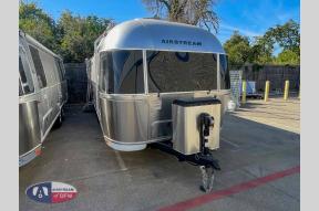 New 2025 Airstream RV Flying Cloud 27FB Twin Photo