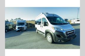 New 2025 Thor Motor Coach Rize 18M Photo