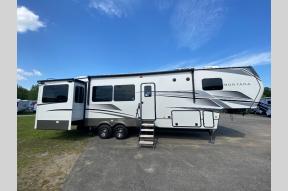 New 2024 Keystone RV Montana 3531RE Photo