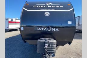 New 2025 Coachmen RV Catalina Legacy Edition 313RLTS Photo