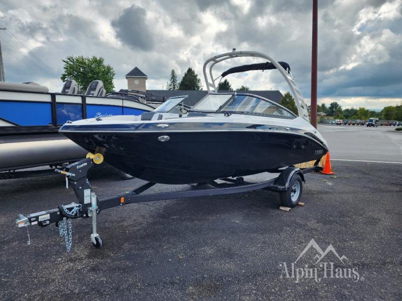 New 2023 Yamaha 195S Sport Boat at Alpin Haus | Amsterdam, NY | #53925