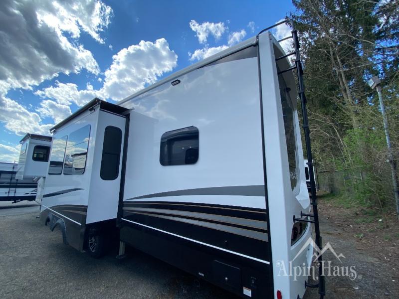 New 2024 Jayco Pinnacle 38FBRK Fifth Wheel at Alpin Haus Middletown