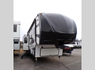 Used 2018 Dutchmen Voltage Epic 3970 image