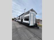New 2025 Forest River RV Salem Grand Villa 44VIEW image