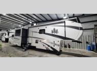 Used 2021 Redwood RV Redwood 4001LK image