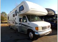 Used 2004 Fleetwood RV Tioga SL 31W image