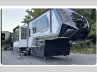 New 2025 Brinkley Model G 4000 image