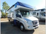 New 2025 Dynamax isata 3 24FW image