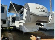 New 2025 Alliance RV Paradigm 310RL image