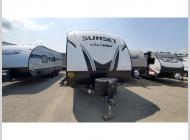 Used 2022 CrossRoads RV Sunset Trail SS272BH image