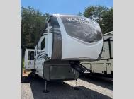 Used 2020 Jayco North Point 310RLTS image