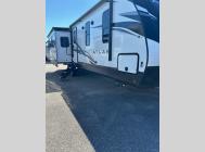Used 2023 Dutchmen RV Atlas 3302RL image