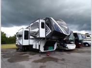 Used 2022 Grand Design Momentum 376THS image