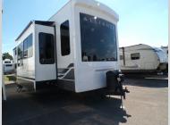 New 2026 Alliance RV Benchmark 42LFT image