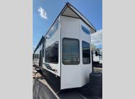 Used 2025 Forest River RV Salem Grand Villa 42VIEW image