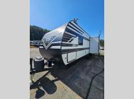 Used 2024 Grand Design Transcend Xplor 245RL image