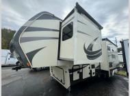 Used 2020 VanLeigh RV Vilano 320GK image