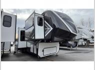 Used 2022 Grand Design Momentum 376THS image