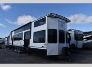 New 2025 Forest River RV Salem Grand Villa 44VIEW image