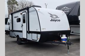 New 2025 Jayco Jay Feather 17BHSL Photo