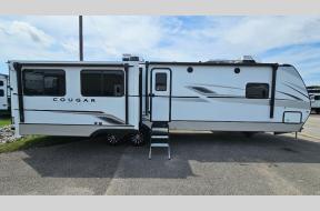 New 2025 Keystone RV Cougar Half-Ton 33RLI Photo