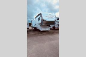 New 2025 Alliance RV Paradigm 395DS Photo