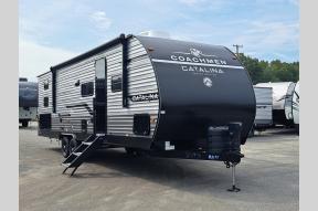 New 2026 Coachmen RV Catalina Legacy Edition 293QBCK Photo