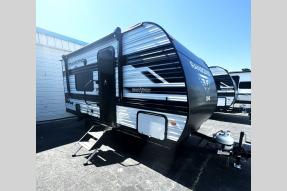 New 2025 Grand Design Transcend One 151BH Photo