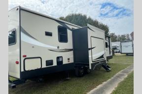 Used 2019 Keystone RV Cougar Half-Ton Series 33MLS Photo