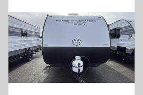 New 2025 Forest River RV Salem FSX 169RSK Photo