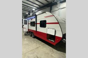 Used 2022 Riverside RV Retro 211 Photo