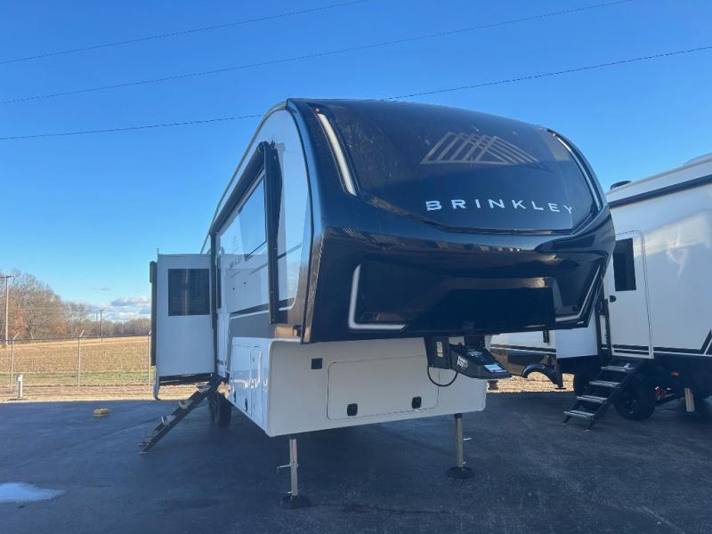 RV listing image