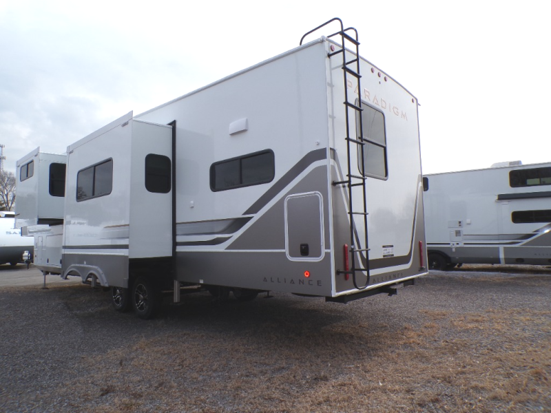 RV listing image