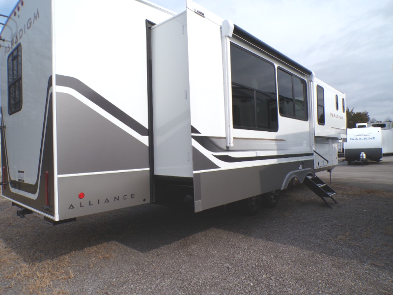 RV listing image